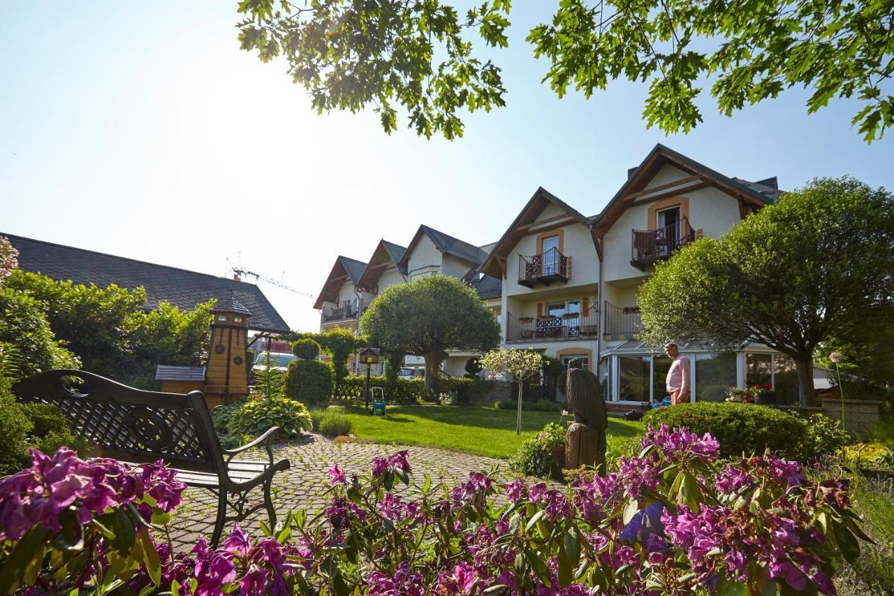 Osrodek Madamaku Hotel Sianozety Ngoại thất bức ảnh